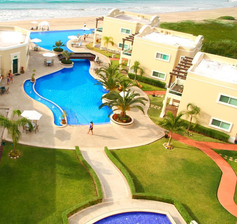 Diamond Bay Hotel Mazatlan Exterior photo