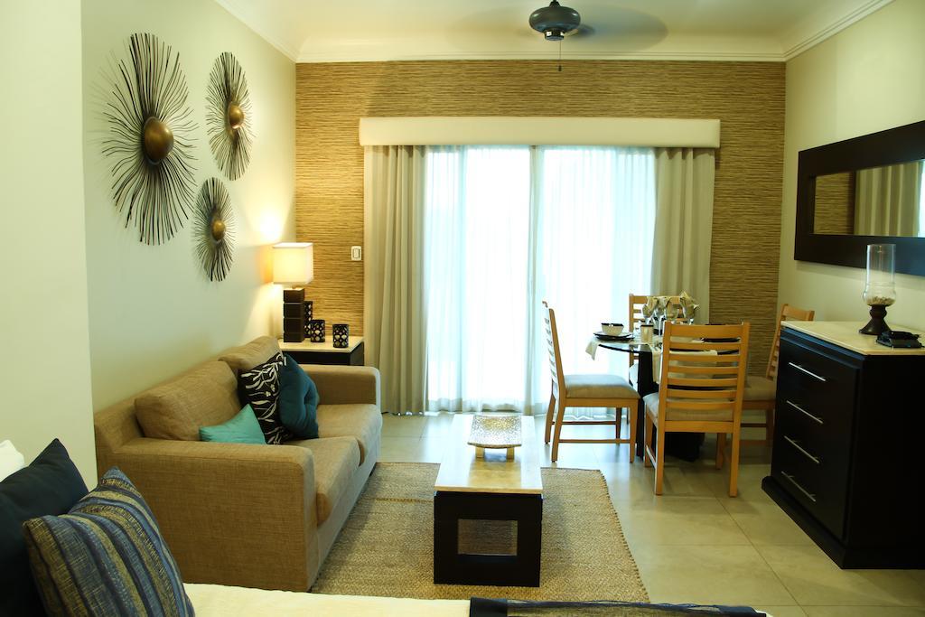 Diamond Bay Hotel Mazatlan Exterior photo