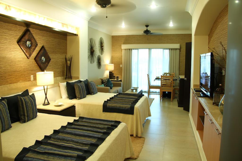 Diamond Bay Hotel Mazatlan Exterior photo