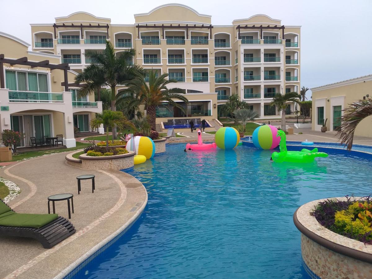 Diamond Bay Hotel Mazatlan Exterior photo